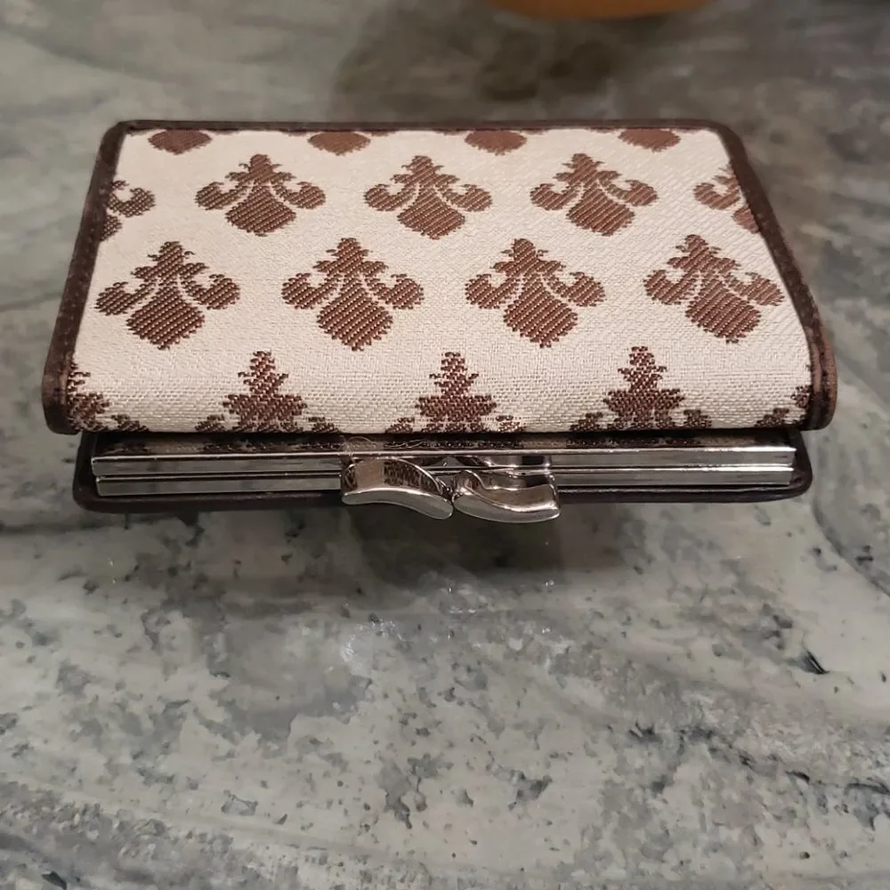 𝅺patrick Cox Wallet - Picture 2 of 7